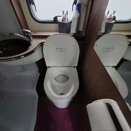 Wohnmobil Andy Y Dairys 营地 *